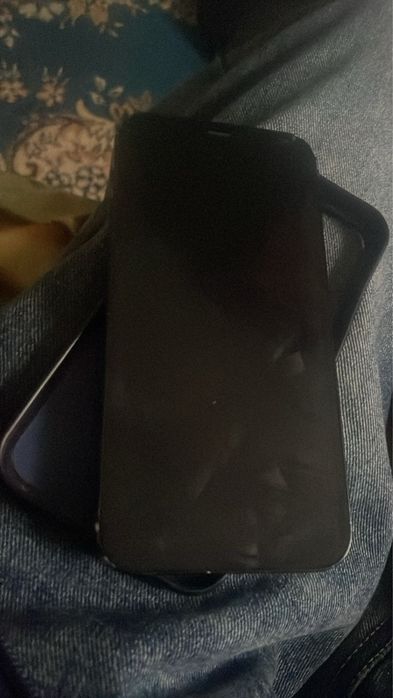 IPhone 12, с коробкой