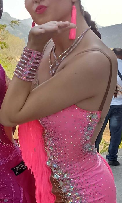 Красива Розова рокля с камъни за латина