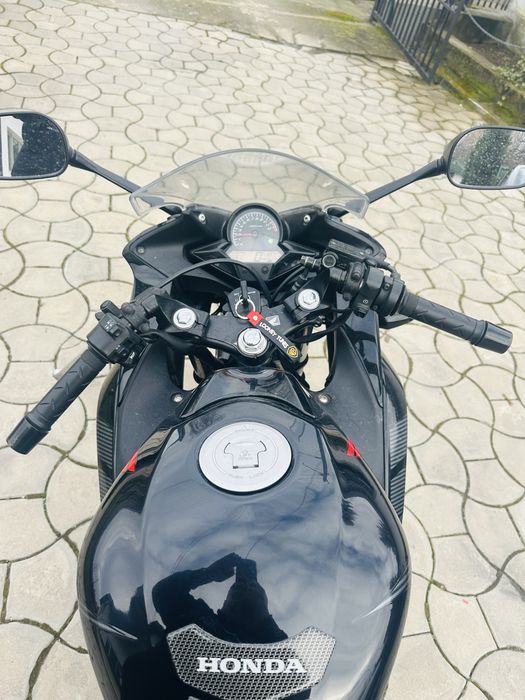 Honda cbr 125 a1 16 ani