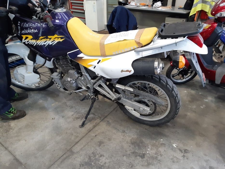 Хонда Доминатор 650(HONDA NX DOMINATOR(650)-На части