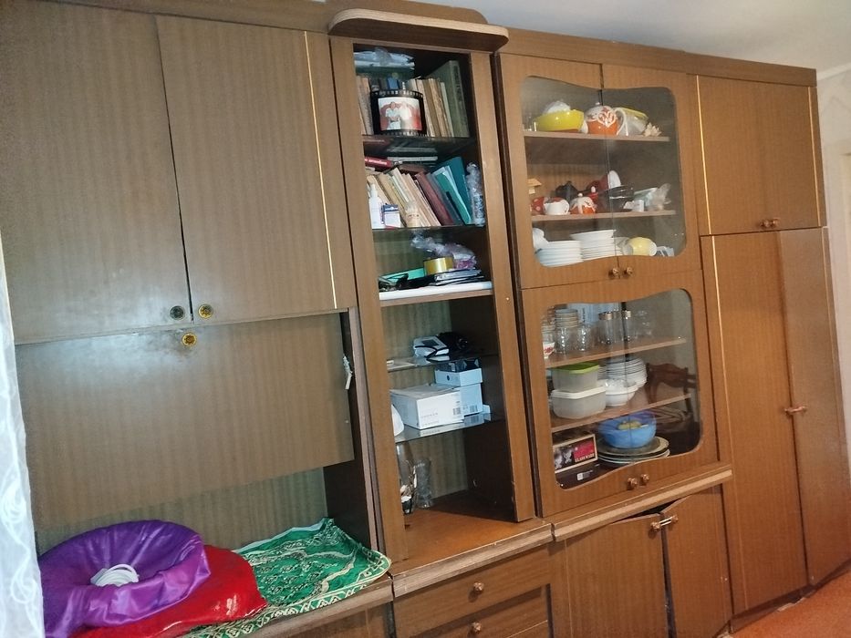 Продам стенку б/у