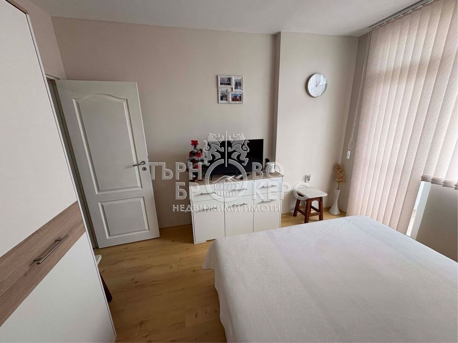 Дава се под наем Двустаен апартамент в Велико Търново, Колю Фичето - 68 кв.м за 298.86 € - Снимка #7