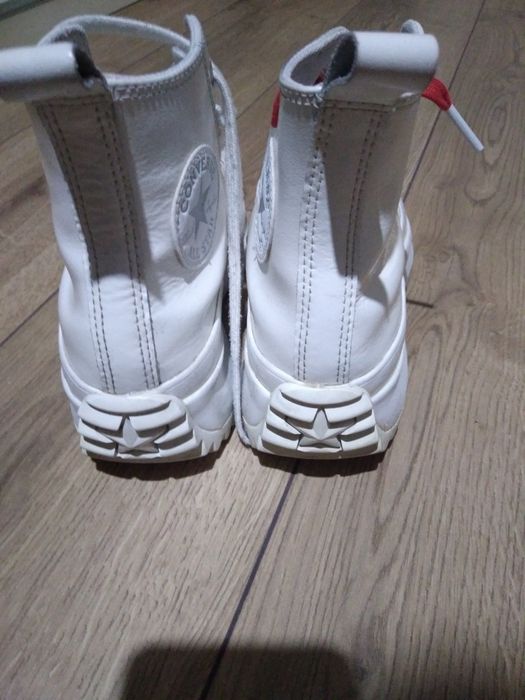 Converse бели кецове