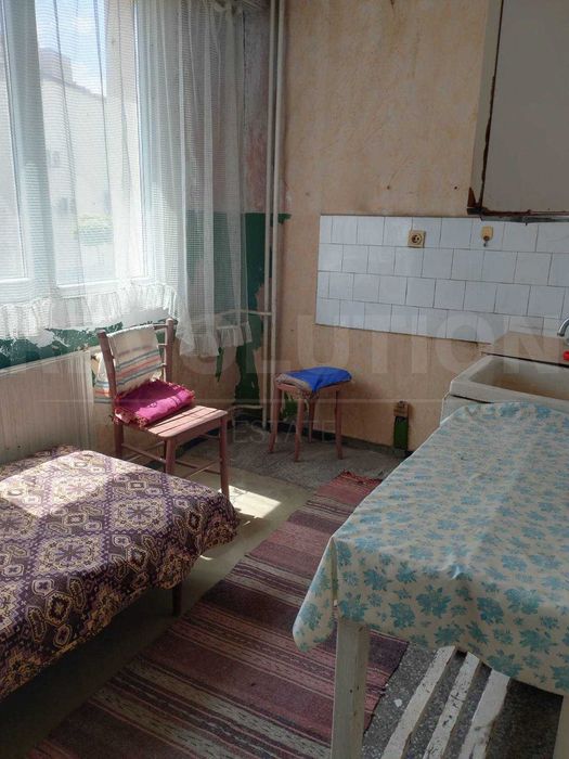 Продава се Двустаен апартамент в Перник, Изток - 60 кв.м за 1042 €/кв.м - Снимка #2