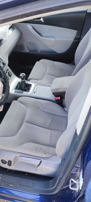 Dezmembrez vw volkswagen passat B6 sedan 2.0 tdi BMP cv man HDU LD5Q