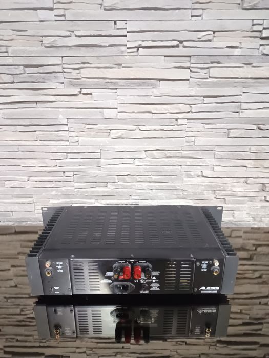 Amplificator Alesis RA 150