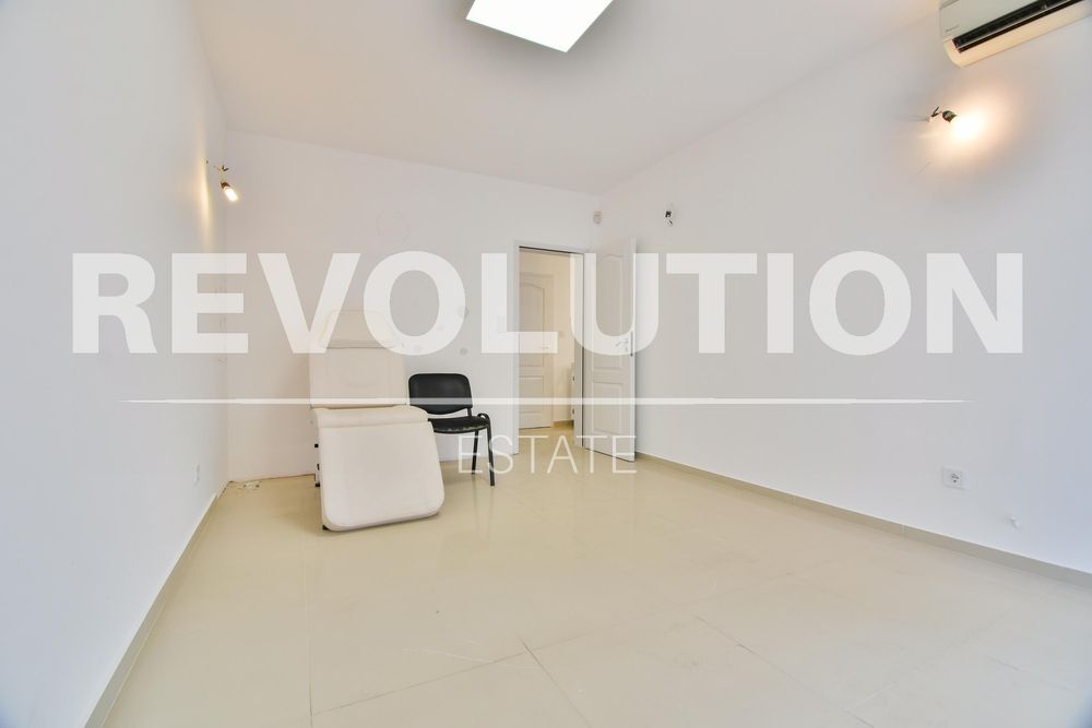 Дава се под наем Тристаен апартамент в София, Дървеница - 91 кв.м за 698.19 € - Снимка #7