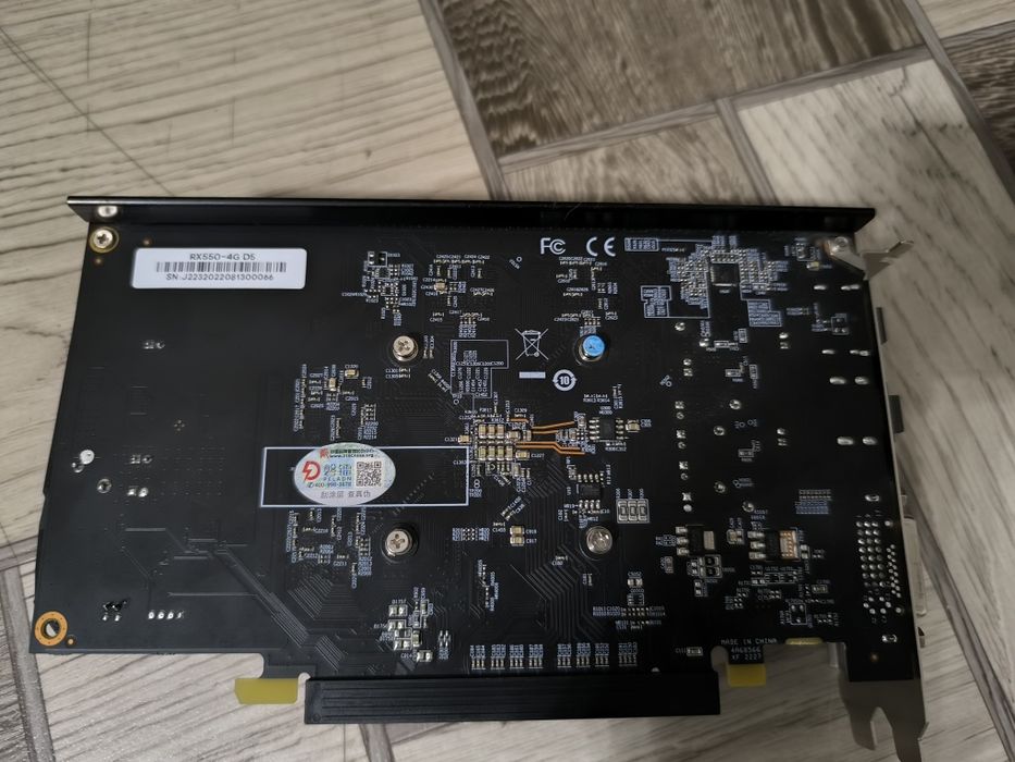 Продам видеокарту