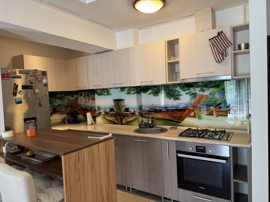 Proprietar inchiriez apartament 2 camere Cosmopolis