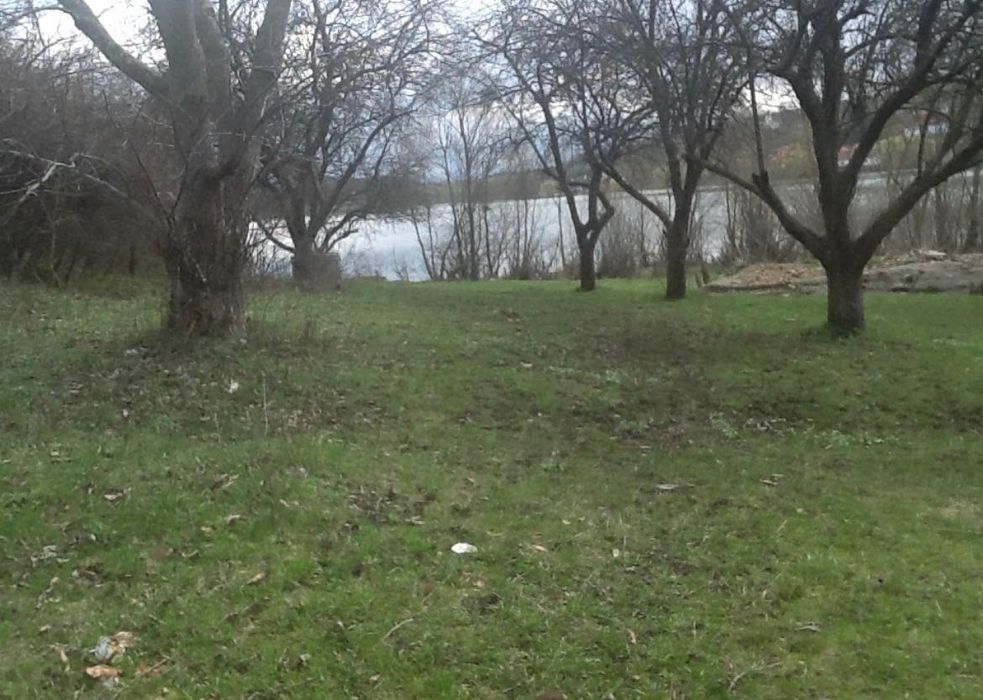 Teren intavilan de vanzare 7800 mp pe malul lacului, Moacsa