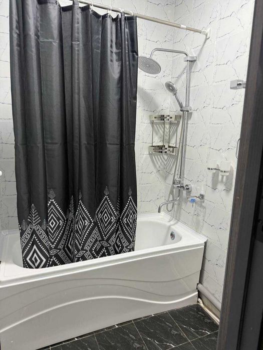 Продаётся 1в2/1/4 Евро ремонтом массив Феруза ор-р Греческий городок