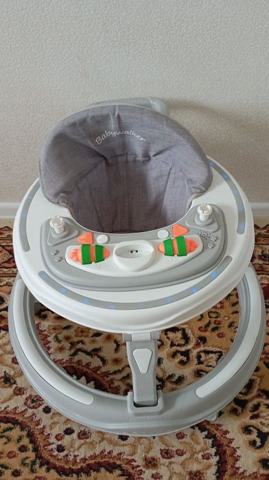 Детский ходунки.