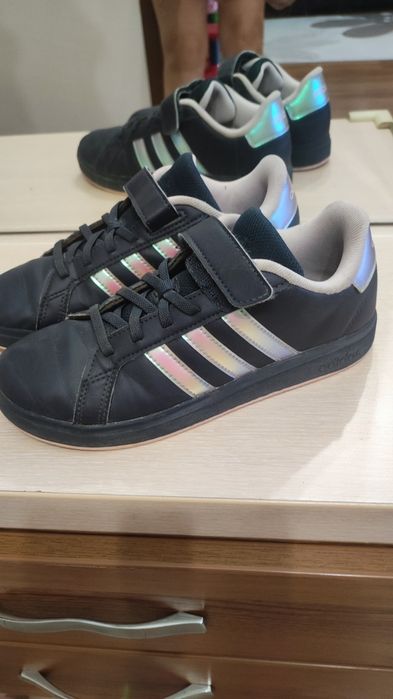 Маратонки Adidas