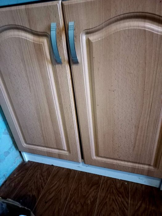 Продается кухонный гарнитур..польский