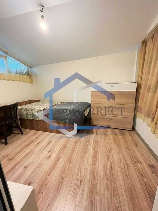 Дава се под наем Многостаен апартамент в Варна, Гръцка махала - 110 кв.м за 510 € - Снимка #6