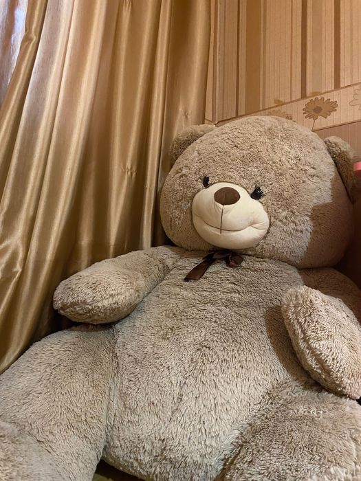 Продава се голямо мече