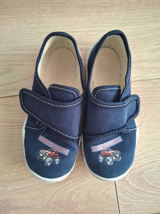 Пантофи 29 и 30 номер Колев и Колев