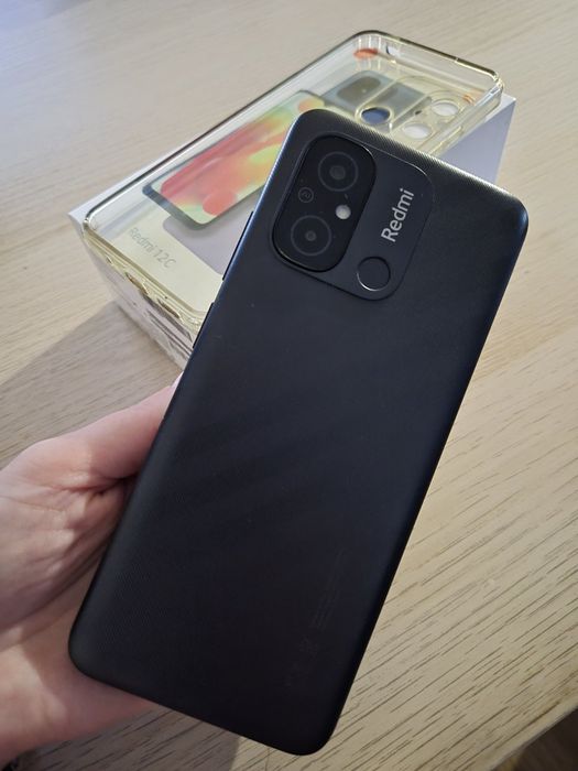 Телефон Xiaomi Redmi 12C