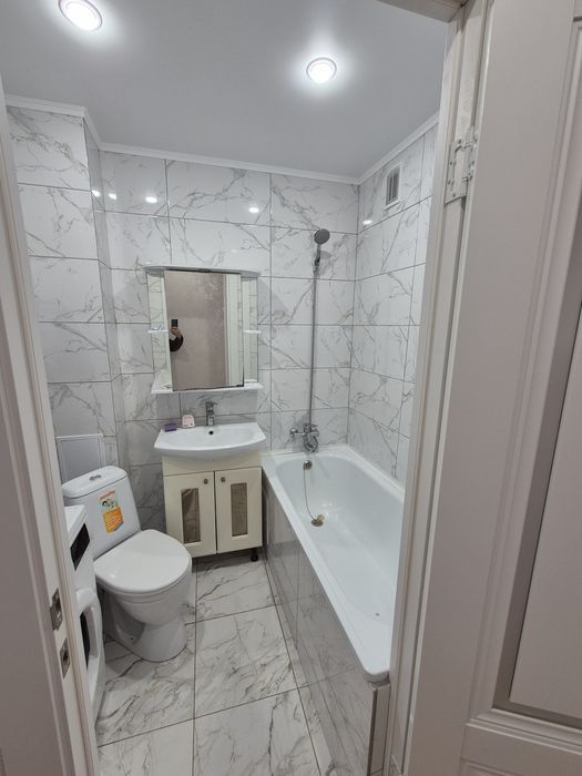 Сдаётся 2 ком  на против Сити центра