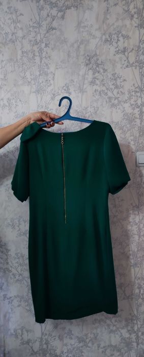 Срочно продам платье вечернее