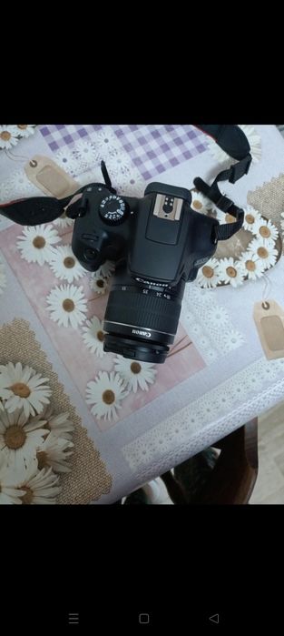 Aparat foto Canon DSLR 4000D nou