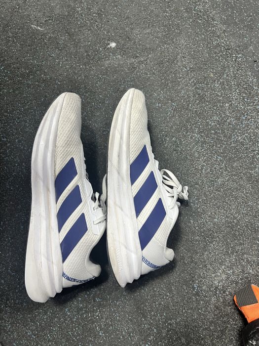 кроссовки летние