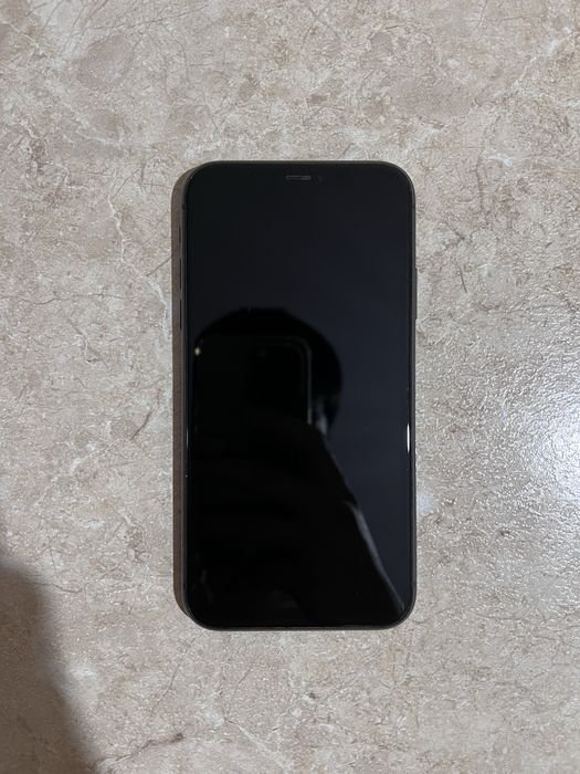 Продаю Iphone 11