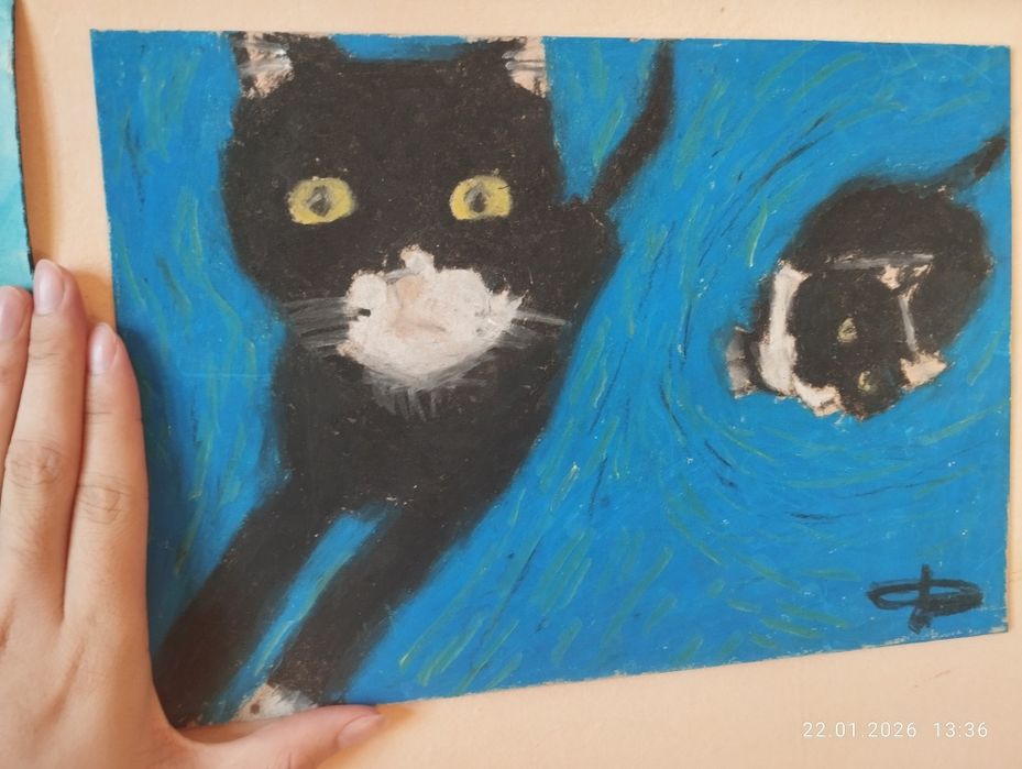 картины на бумаге или материал