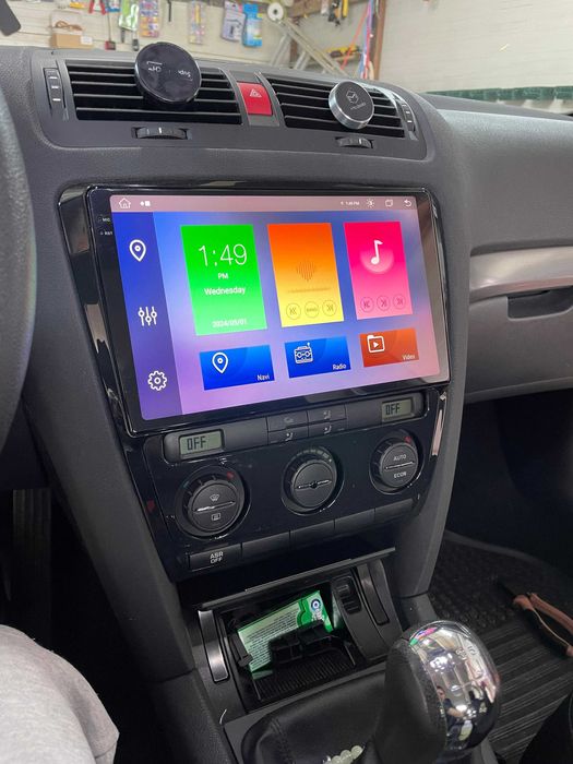 Navigatie Android Skoda Octavia 2 Carplay Android Auto + Camera