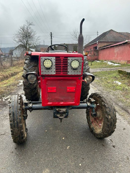 Tractor universal 455