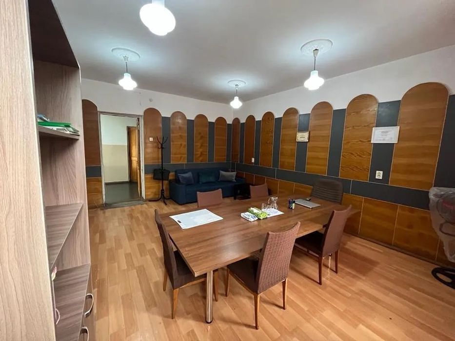 Продам офисную мебель