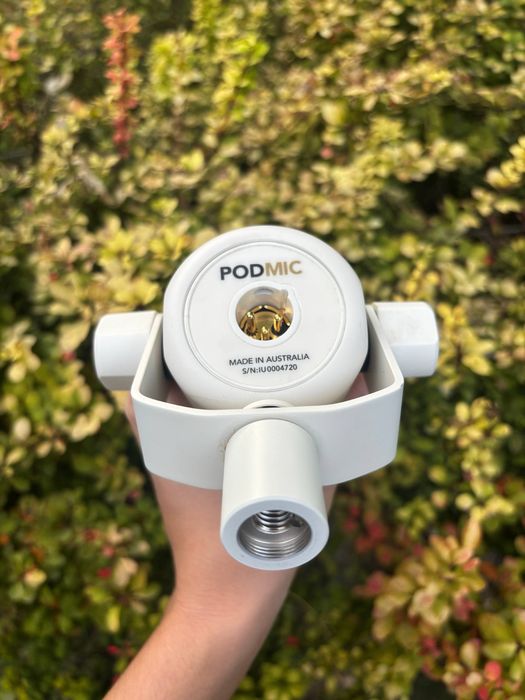 Rode Podmic Белый
