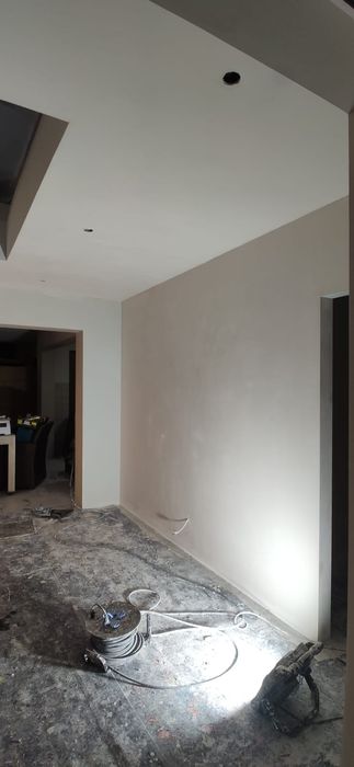 Amenajari interioare și exterioare