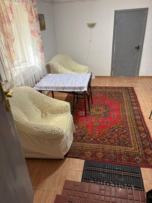 Сдаем две комнаты , В Центре города