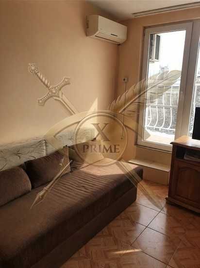 Дава се под наем Едностаен апартамент в Варна, Общината - 16 кв.м за 270 € - Снимка #1