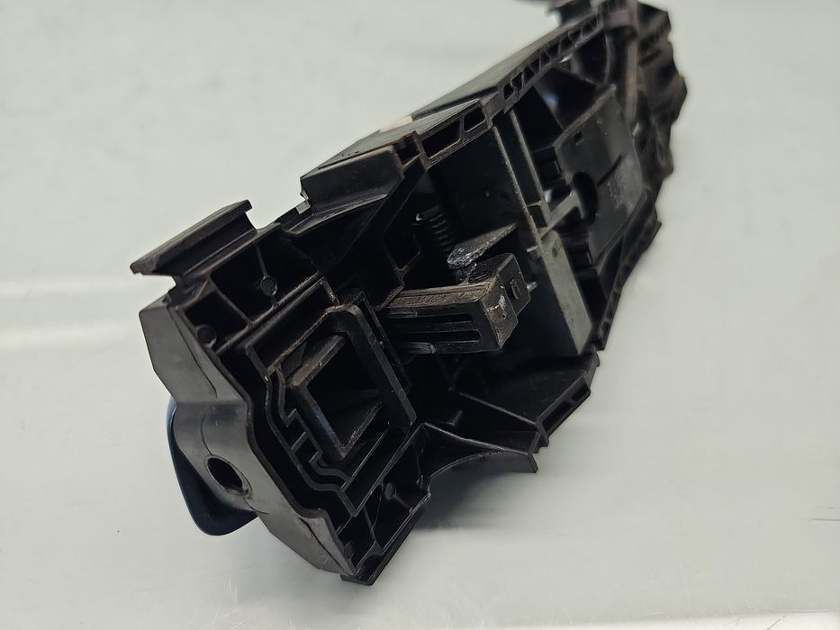 Maner usa dreapta spate Volkswagen Golf 7 (5G) [Fabr 2014-prezent] Sed