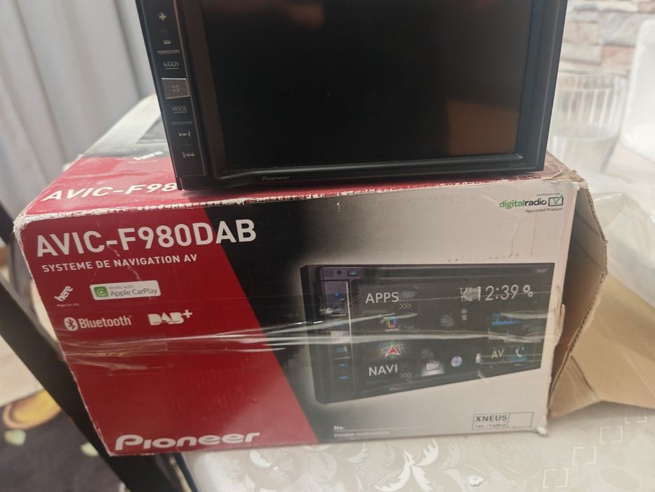 Navigatie Pioneer F980DAB