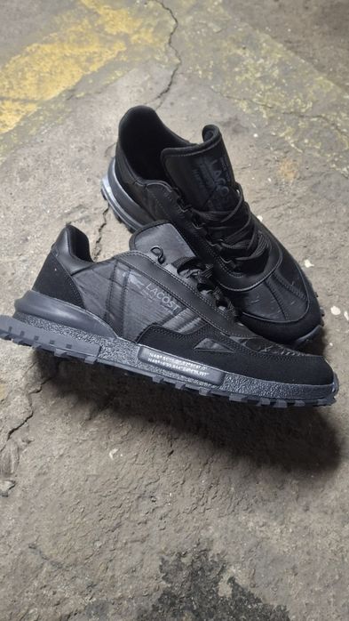 Маратонки 42 номер