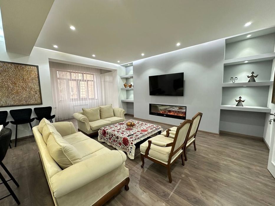 Сдаётся 3х комнатная квартира в центре самарканда