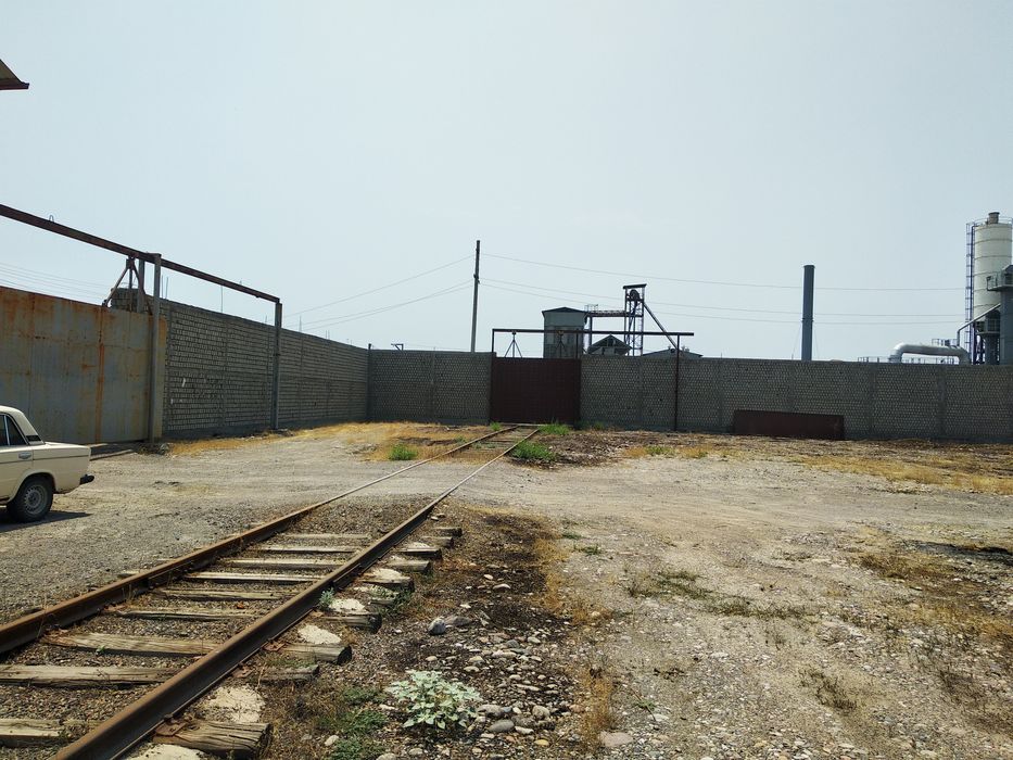 Аренда-71сот Ж.д ветка Сергели Промзона Под метал и леса база и т.д