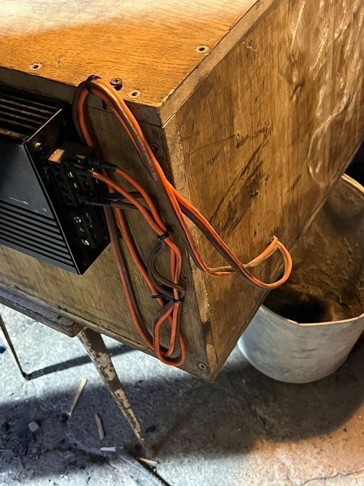 Продам сабуфер..