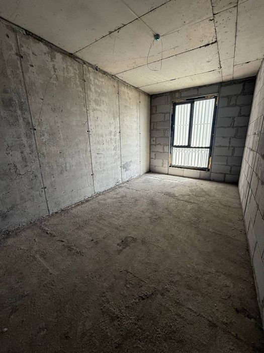 Срочно продается 2х ком квартира, ориентир: Самарканд Дарвоза, 67м²