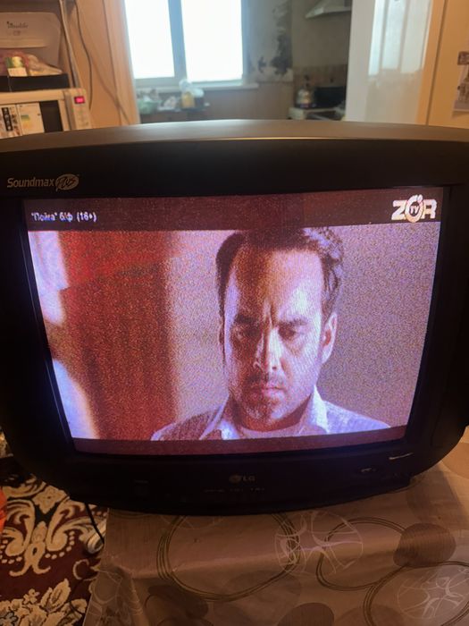 Televizor sotiladi Toshkentda