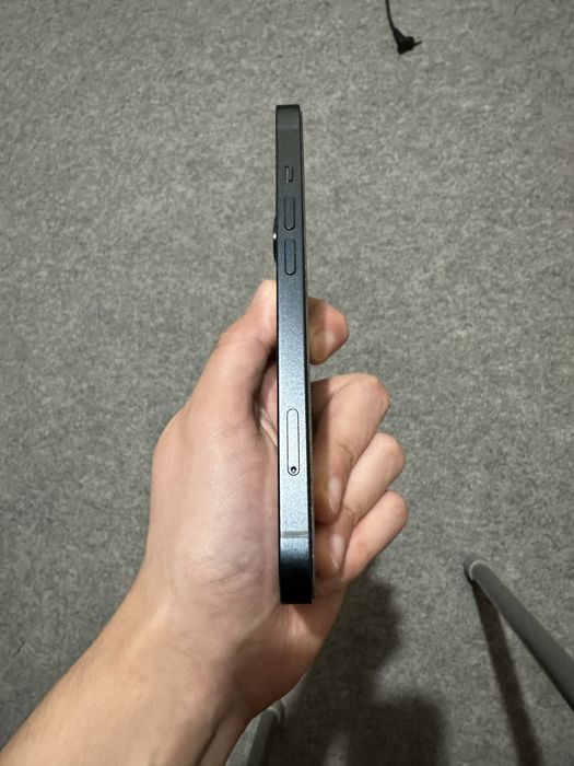 iPhone 13 128gb в идеале