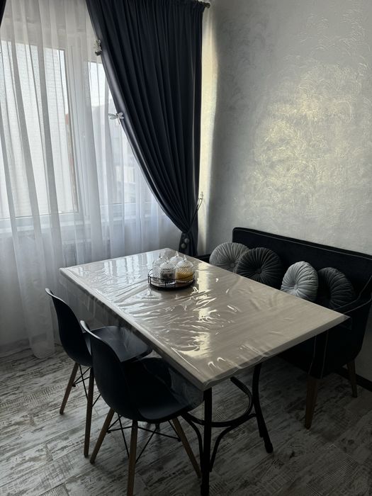 Стол кухонный 25000 т