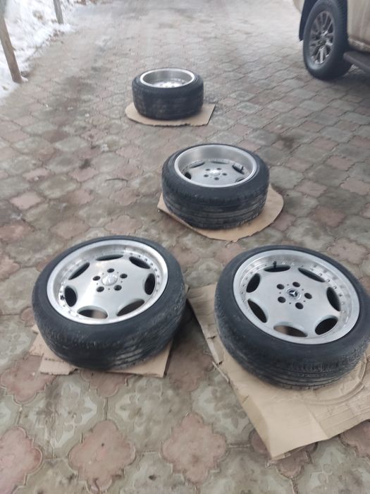Продам диски с шинами