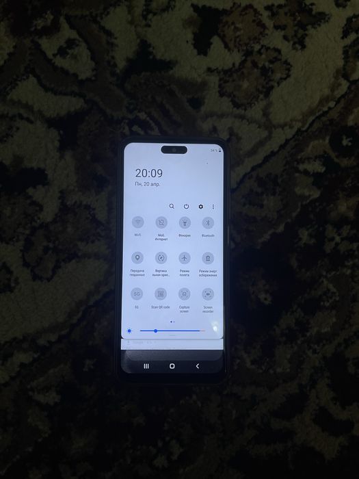 iPhone 16 Pro Max Android, Қытай версия