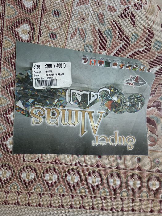 Ковёр 3х4 в отличном состоянии