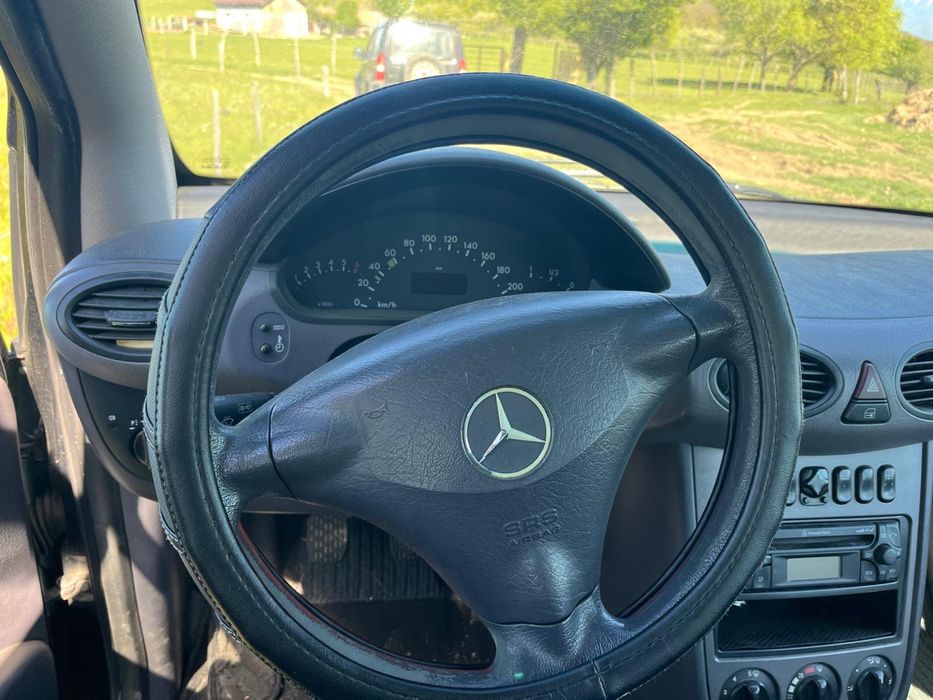 Mercedes A Class 140 NEGOCIABIL