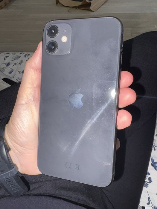 Iphone 11 negru de 64gb